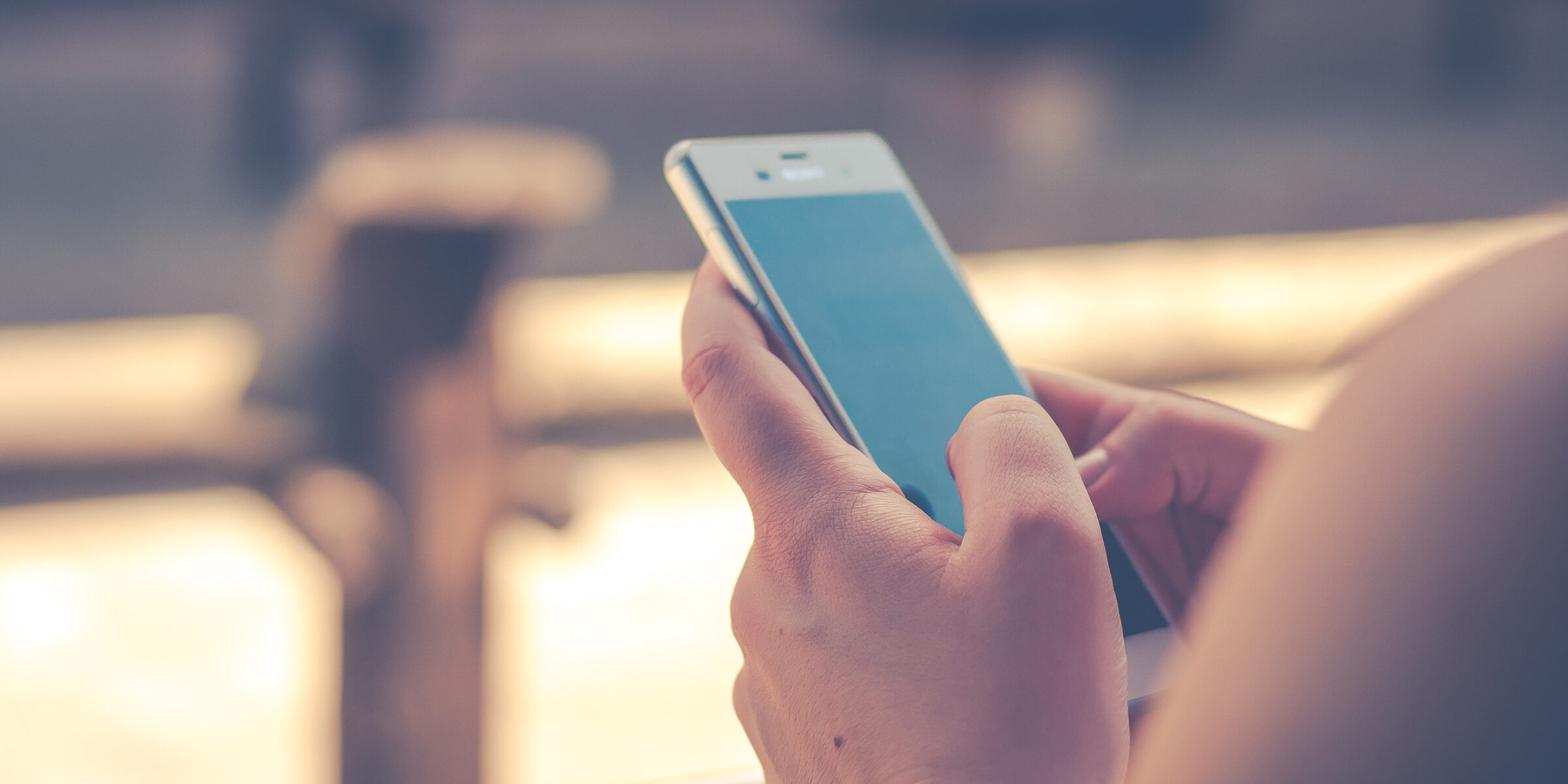 Connect patient and providers with HIPAA compliant live chat