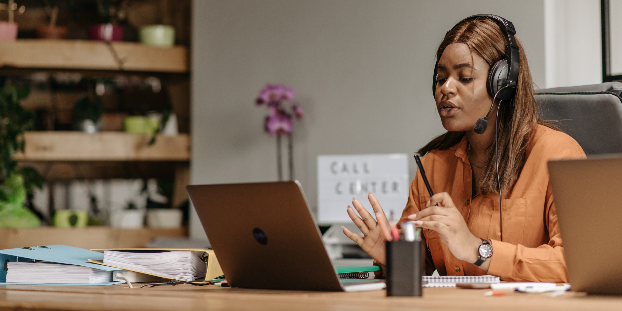 Patient calls being handled by a HIPAA compliant answering service