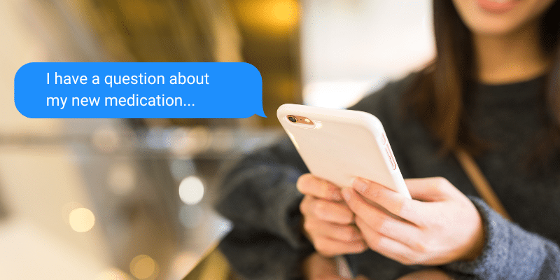 A woman is texting her doctor about her new medication